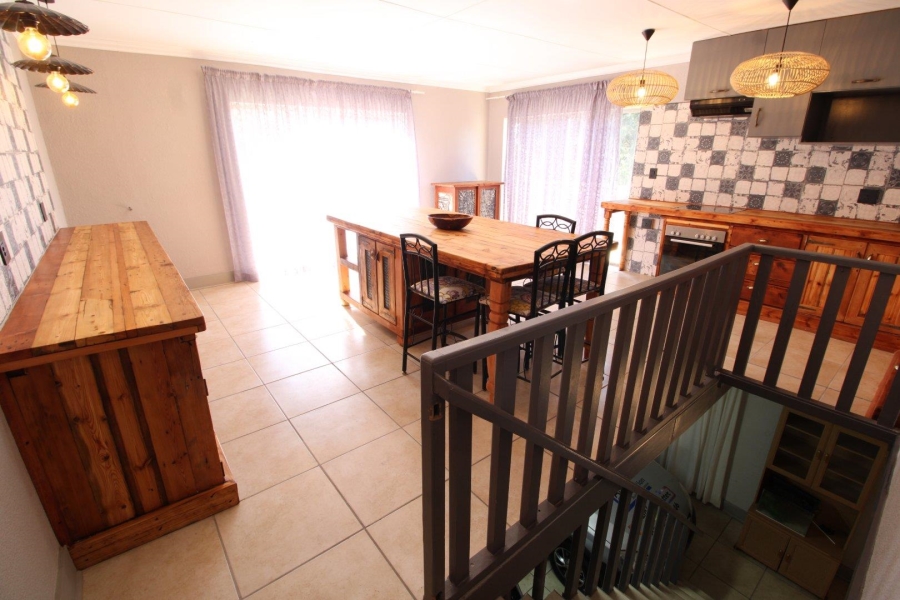 6 Bedroom Property for Sale in Doringkruin North West